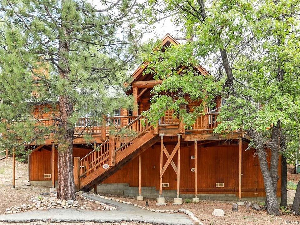 1st image of 481 Villa Grove Ave