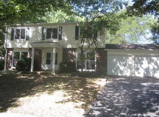 11978 Shallowbrook Dr, Saint Louis, MO 63146
