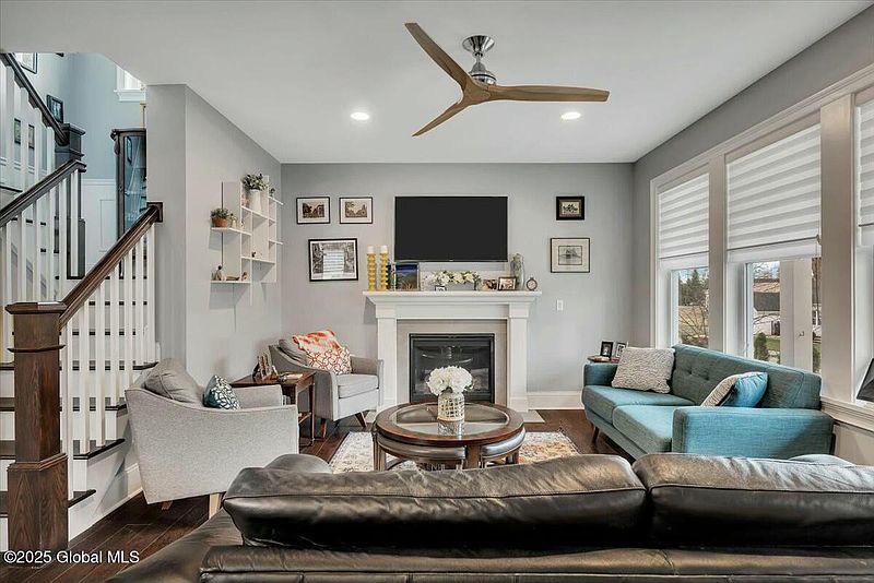 2nd image of 28 Benedict Street