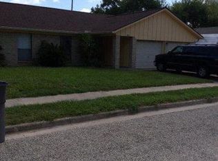 104 Chesapeake Ave, Victoria, TX 77904