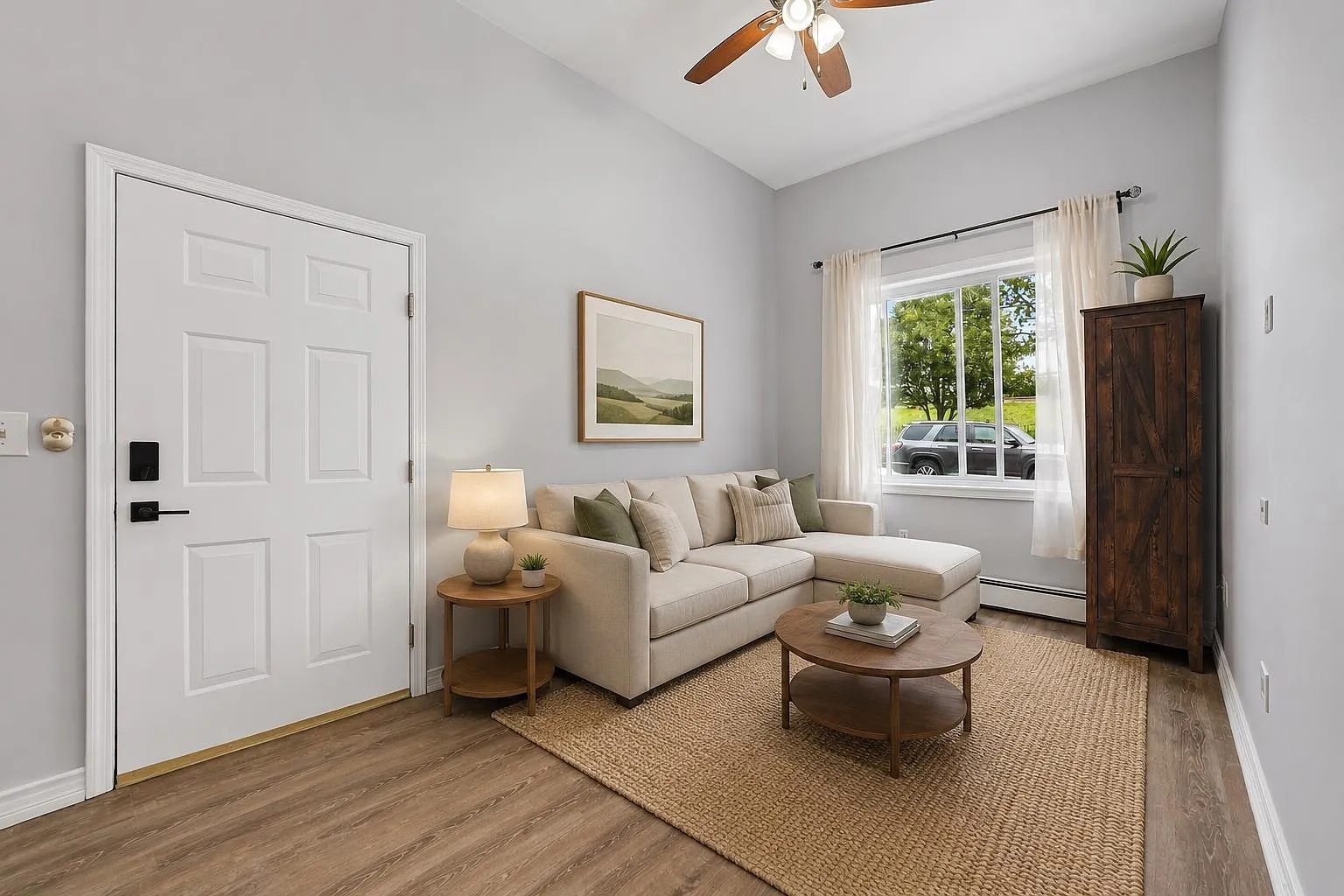 2 bed, 1.0 bath, $2,700 — Photo 2