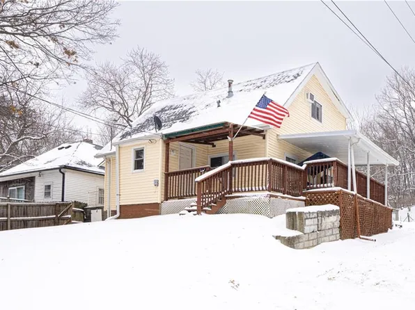 6521 S 3rd St, Saint Joseph, MO 64504