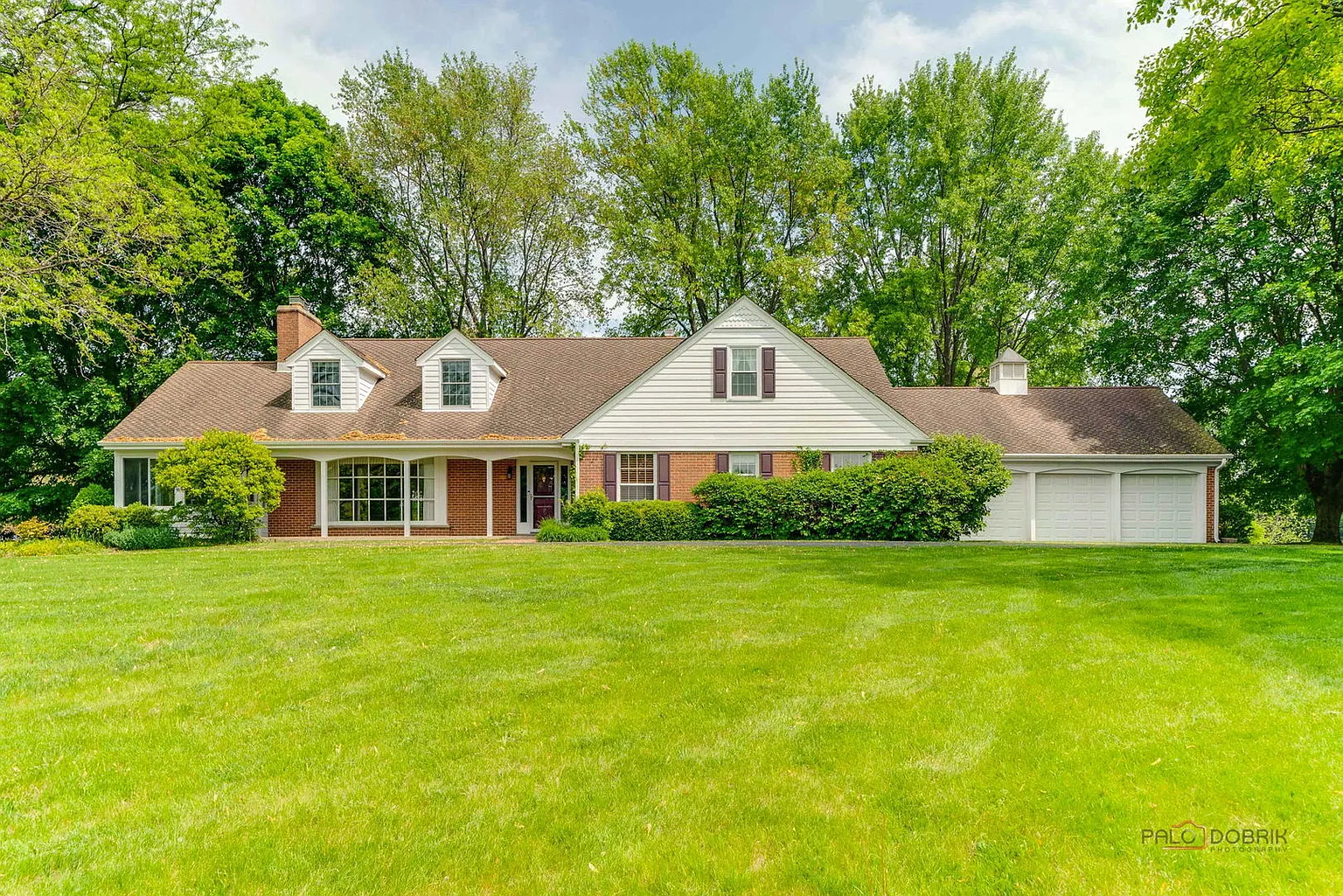 19 Bow Ln photo 1