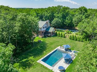 215 Colony Rd, Southold, NY 11971