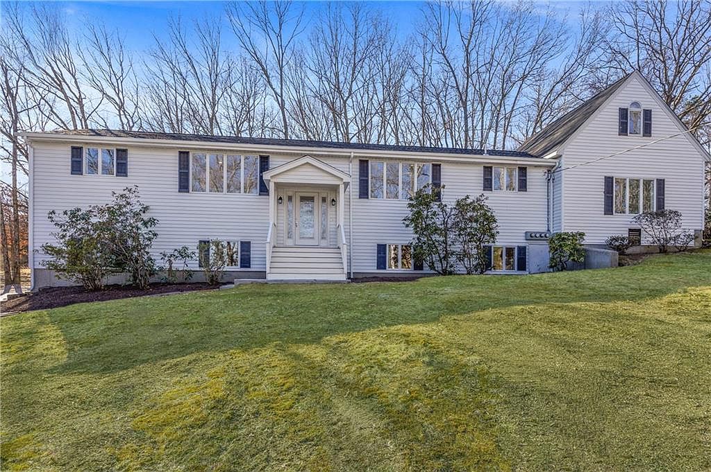 1601 Victory Hwy, North Smithfield, RI 02896 Zillow