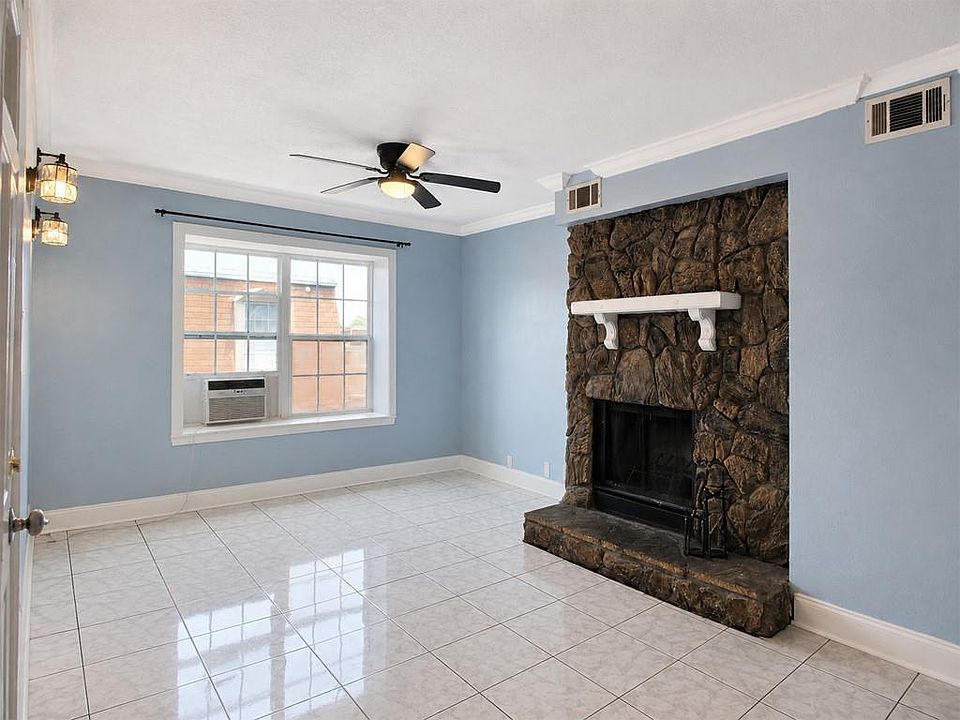 1st image of 6220 Riverside Dr APT 689