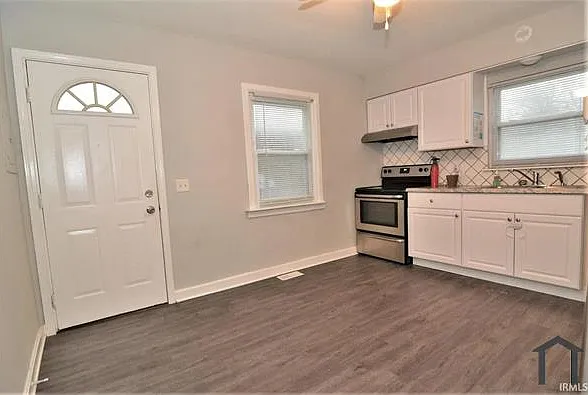 2329 Pollack Ave — Photo 3