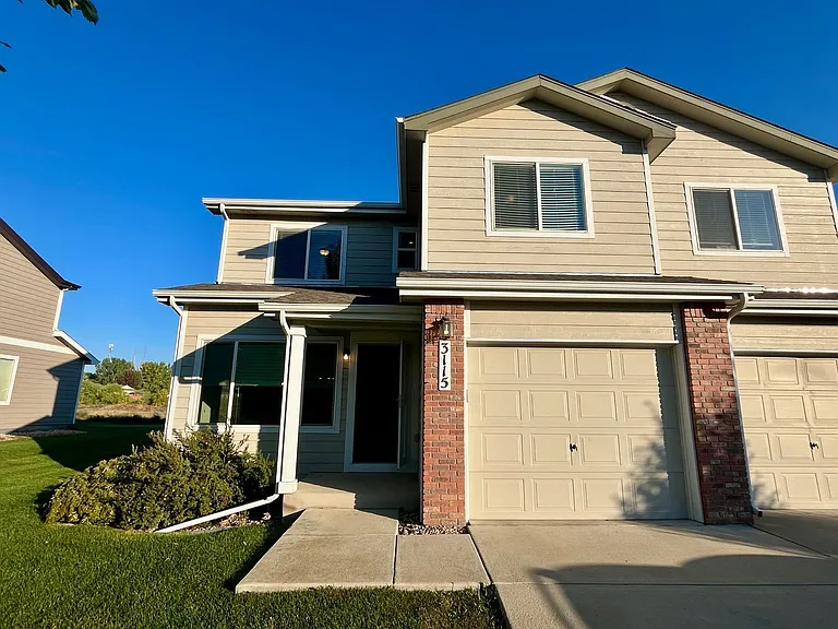 3115 Swan Point Dr — Photo 3