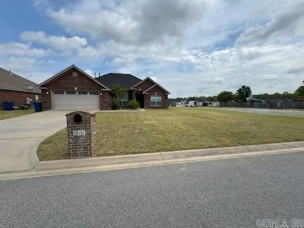102 Vienne Pl, Maumelle, AR 72113