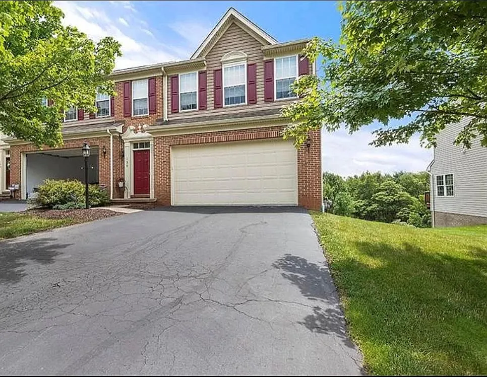138 Bellefield Ct photo 1
