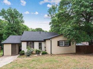 9049 Windsong Dr, Charlotte, NC 28273