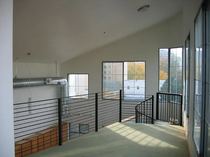 33 NW 6th Ave #402 — Photo 2