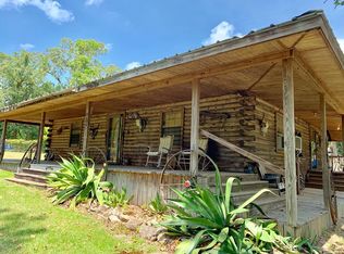 1084 Choppin Rd, Pollok, TX 75969