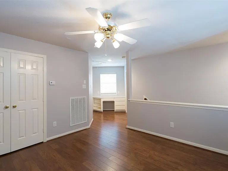 7907 Glenn Cliff Dr — Photo 15