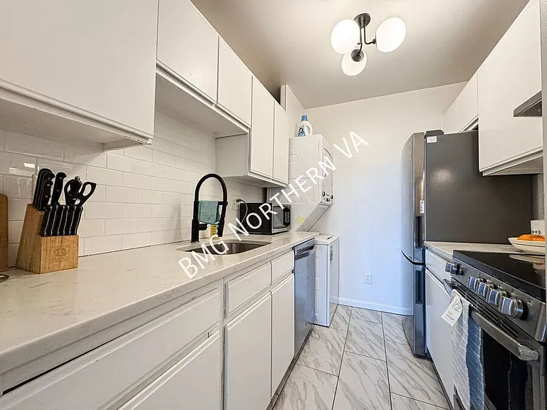 3217 Wisconsin Ave NW #3A — Photo 7