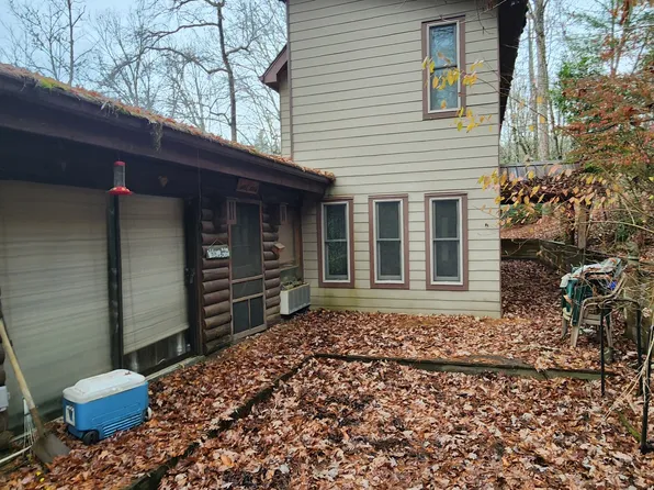 318 Donna Lee Ln, Mineral Bluff, GA 30559