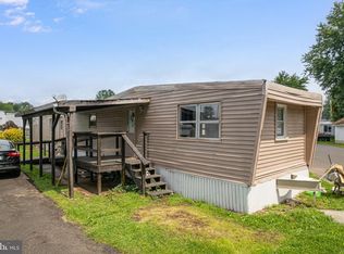 1446 Gibson Rd, Bensalem, PA 19020