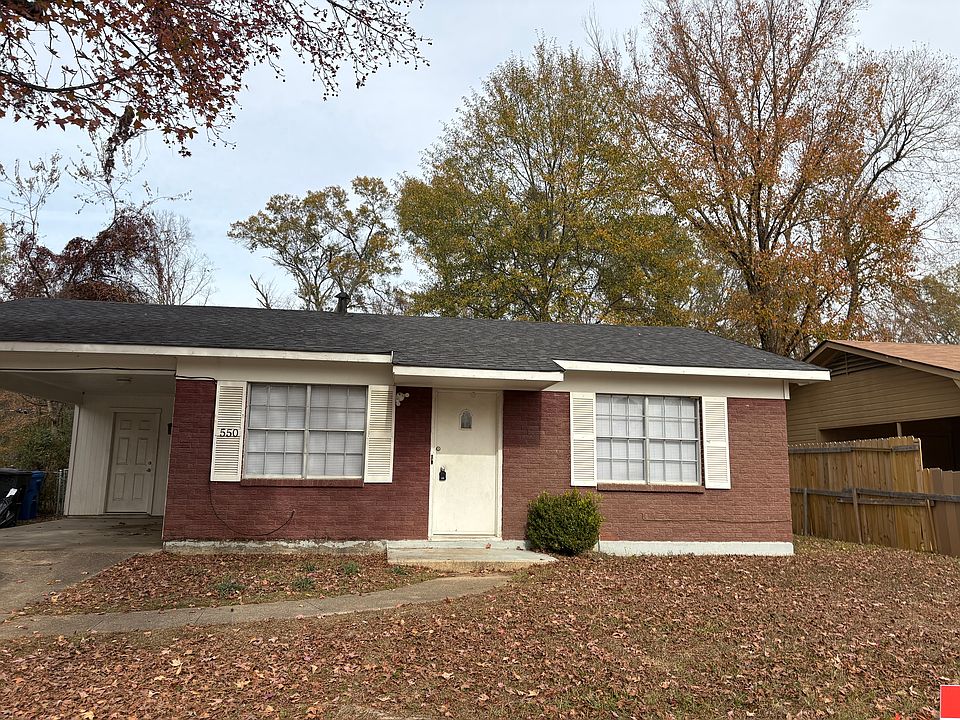 1st image of 550 Janet Ln