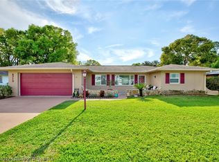 2719 Greenlawn Dr, Sebring, FL 33870