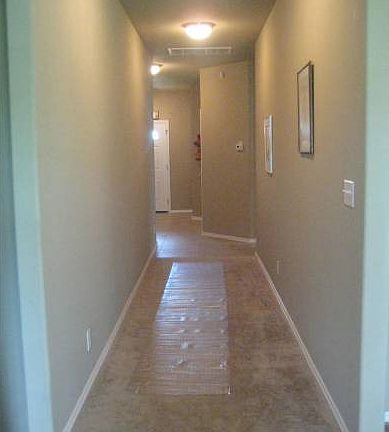 Entry/hallway