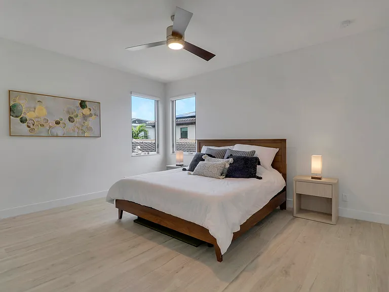5029 Grandiflora Rd — Photo 15