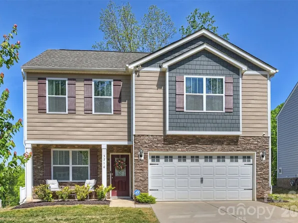 3710 Stanley Creek Dr, Mount Holly, NC 28120