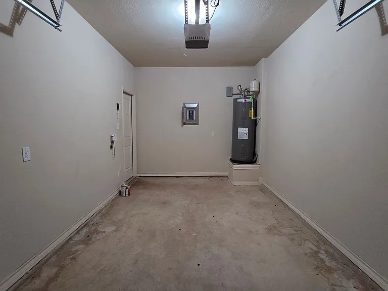 6650 Mia Way #101 — Photo 31
