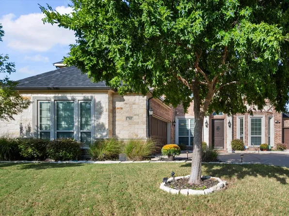 703 Sierra Ave, Mansfield, TX 76063