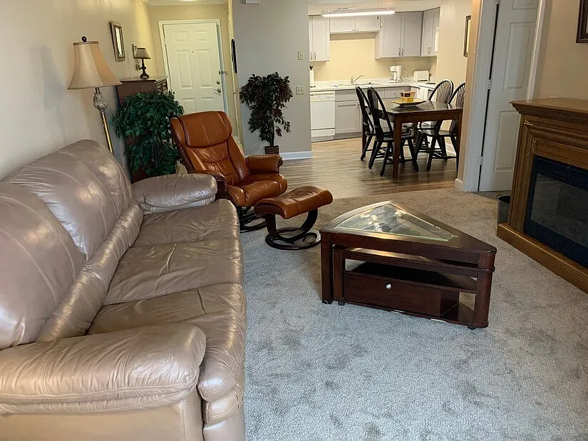 1580 Harbor Dr #121