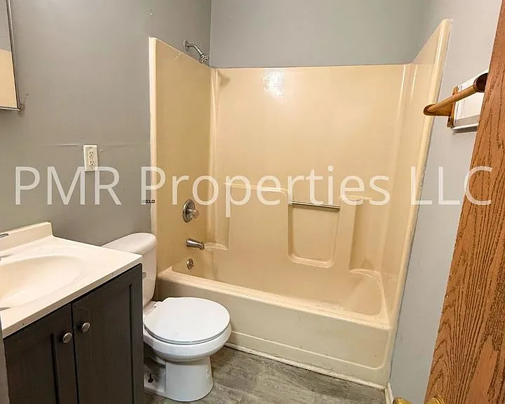 4461 Redman Ave — Photo 6