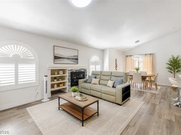 7950 W Flamingo Rd Unit 2171, Spring Valley, NV 89147