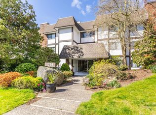 1379 Merklin St #203, White Rock, BC