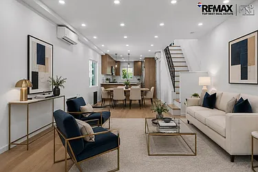 1507 East 52nd Street