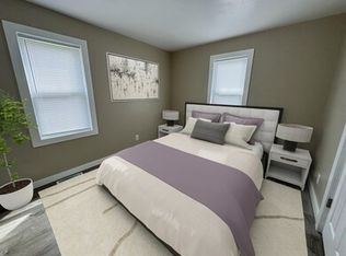 706 Clinton St, Lockport, IL 60441