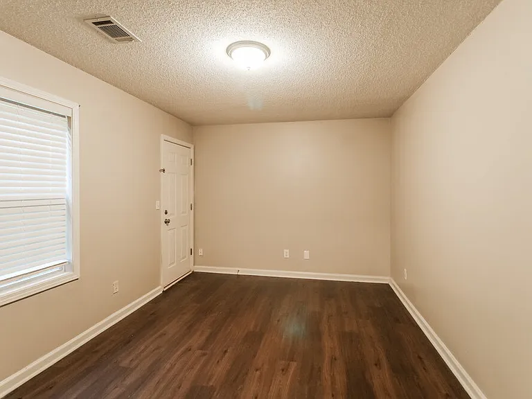2847 James Henry Dr — Photo 17