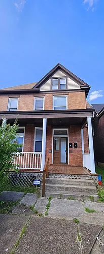 139 Camp Ave #1 Photo 1