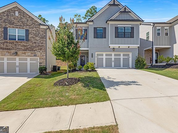 2nd image of 5317 Fox Hill Ln