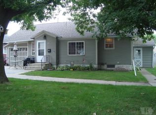 205 S Garfield Ave, Eagle Grove, IA 50533