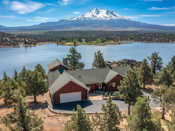 14900 Shoreline Dr, Weed, CA 96094