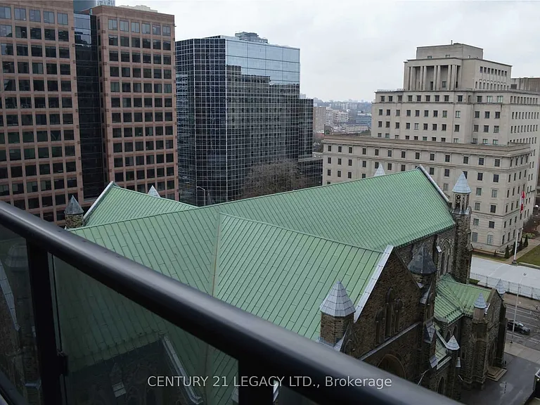 28 Ted Rogers Way #1510 — Photo 14
