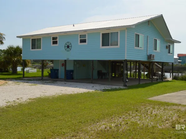 220 Shoreland Cir, Gulf Shores, AL 36542