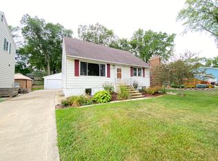 1736 2nd St NW, Rochester, MN 55901