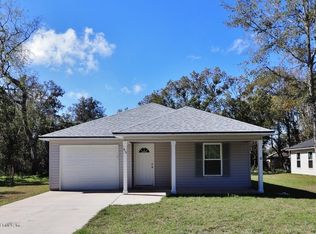 415 Pine Ave, Green Cove Springs, FL 32043
