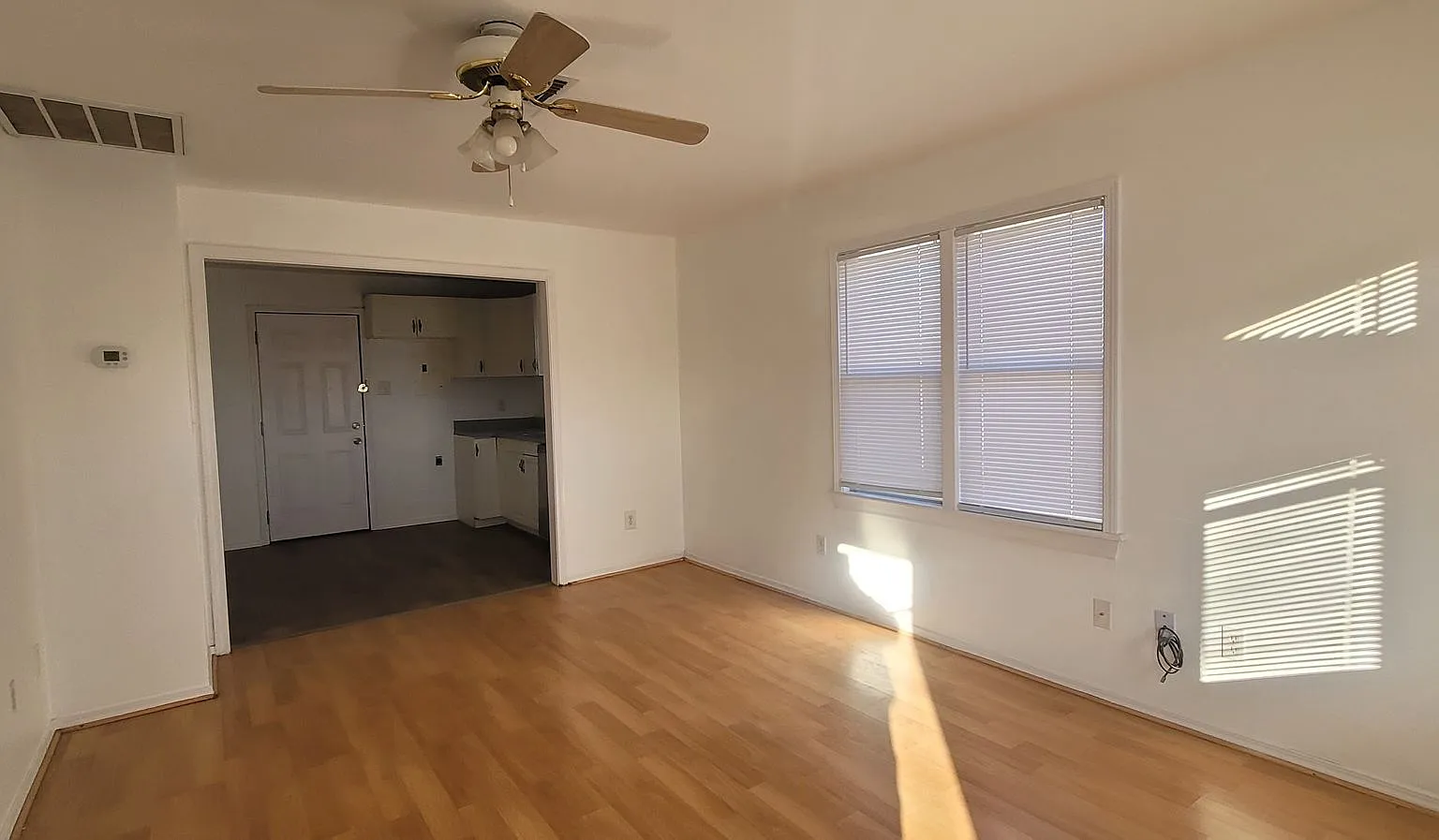 3412 South Washington Street — Photo 2
