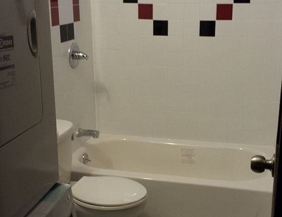 5th image of 520 E 14th St APT 38