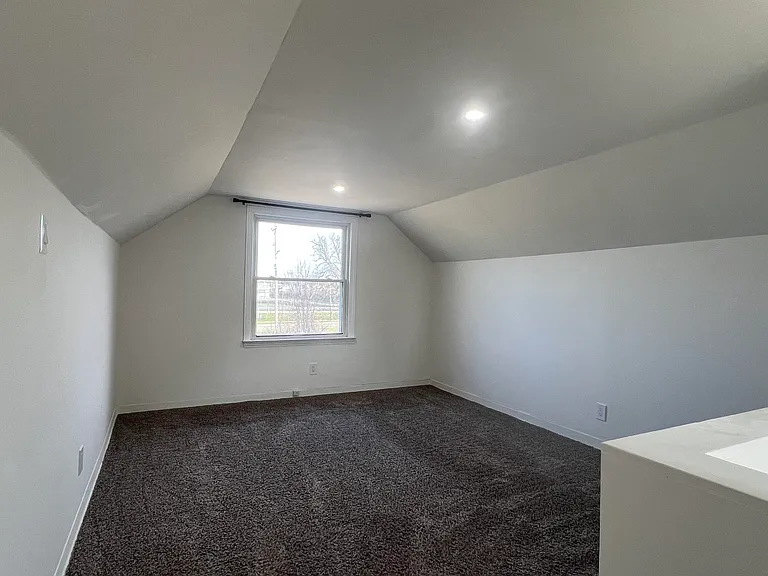 183 Crystal Lake Dr — Photo 22