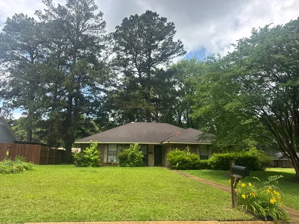 9000 Cedar Hill Ln, Shreveport, LA 71118