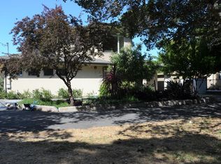 15 Cresthaven Dr, San Rafael, CA 94903