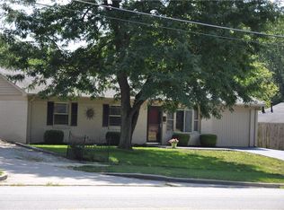 1425 S 9th Ave, Beech Grove, IN 46107