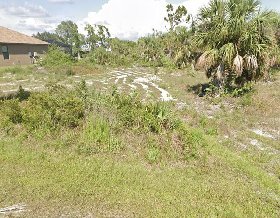 2nd image of 14522 Ingraham Boulevard